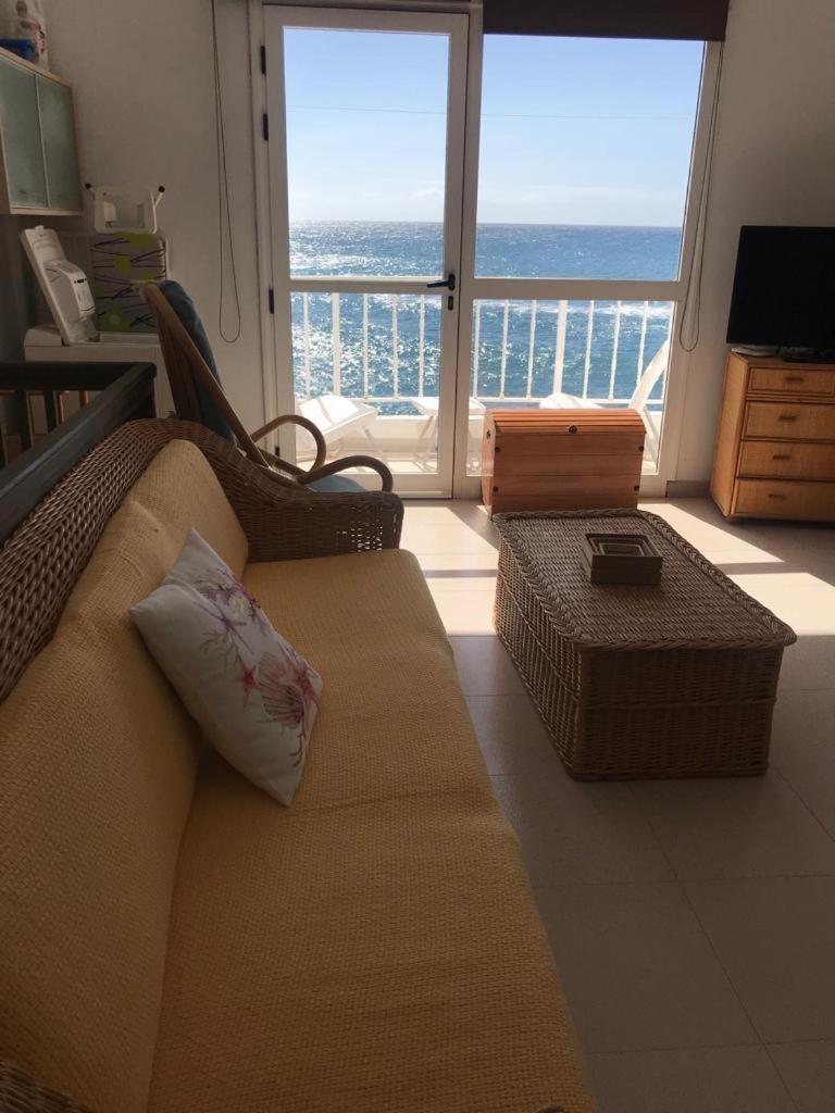 Appartement Vv Yelymar. Playa De Alojera Extérieur photo